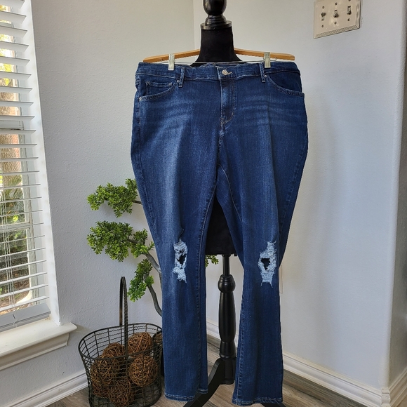 Levi Strauss 711 Jeans - Picture 2 of 10